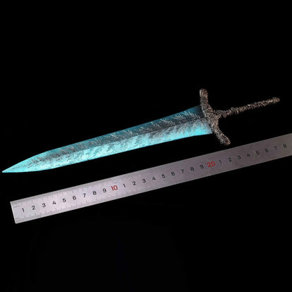 30cm Dark Moon Greatsword