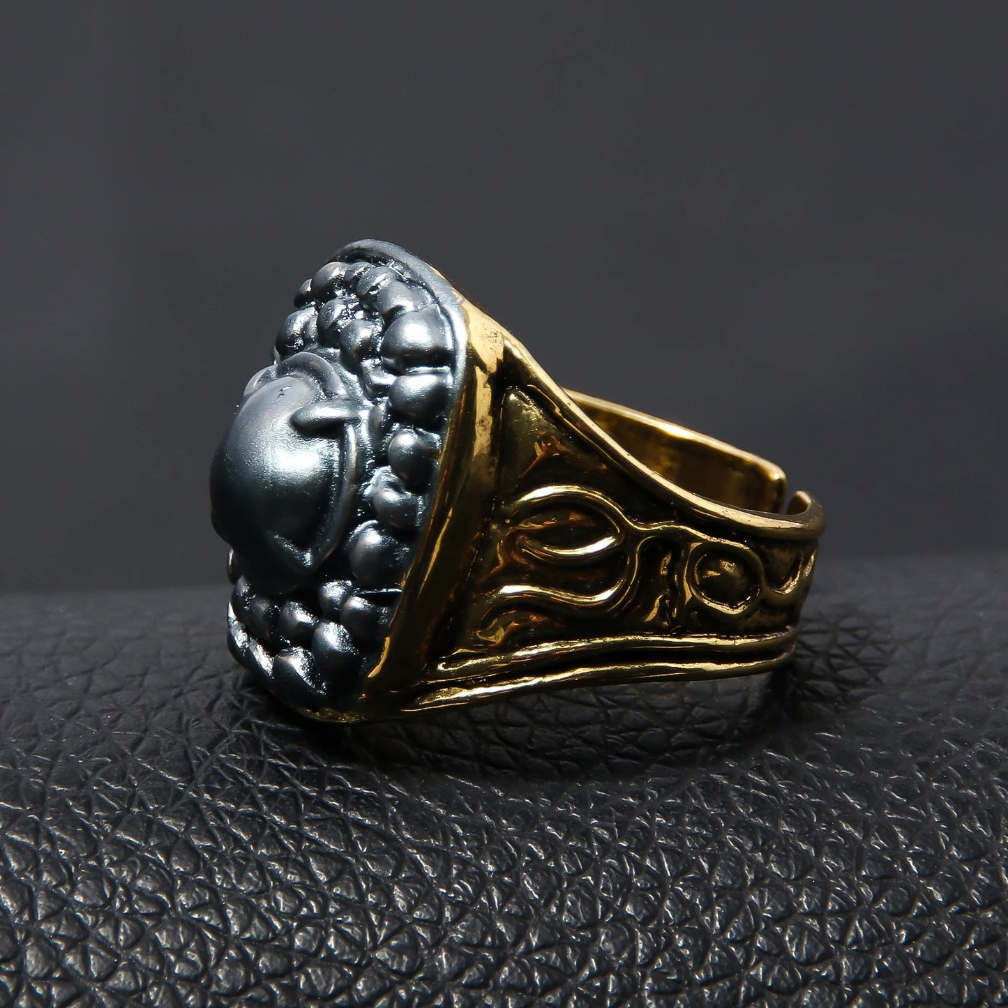 Havel's Ring